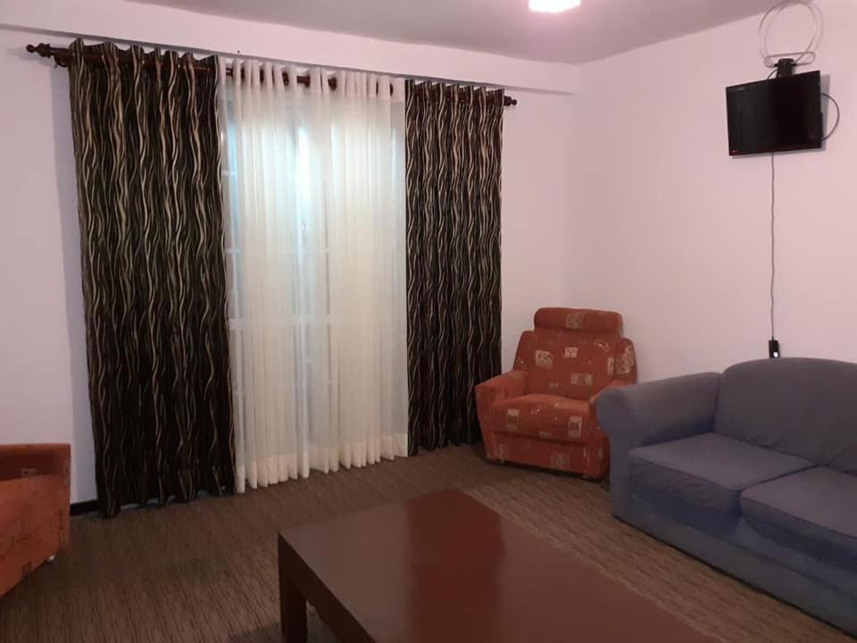 Elevate 360 Holiday Bungalow Hotel Nuwara Eliya Ngoại thất bức ảnh